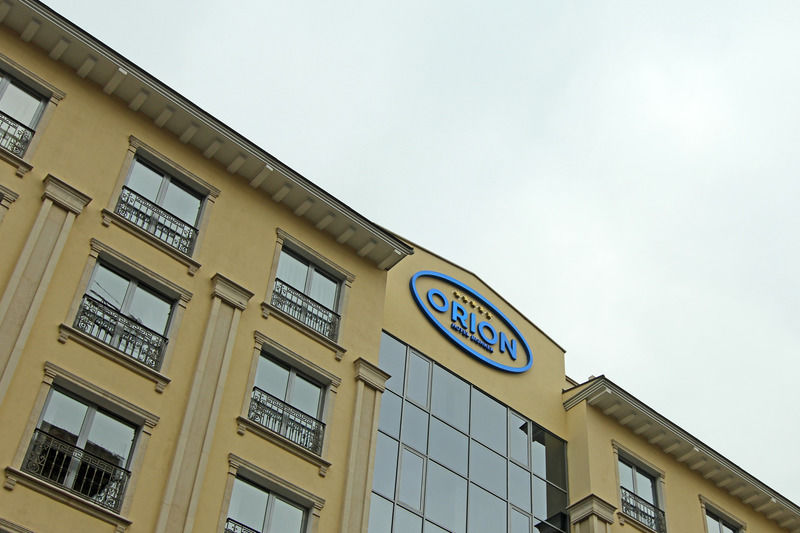 Orion Hotel Bishkek Bagian luar foto